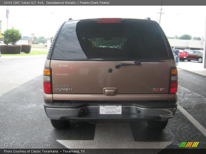 Sandalwood Metallic / Pewter/Dark Pewter 2004 GMC Yukon SLT 4x4