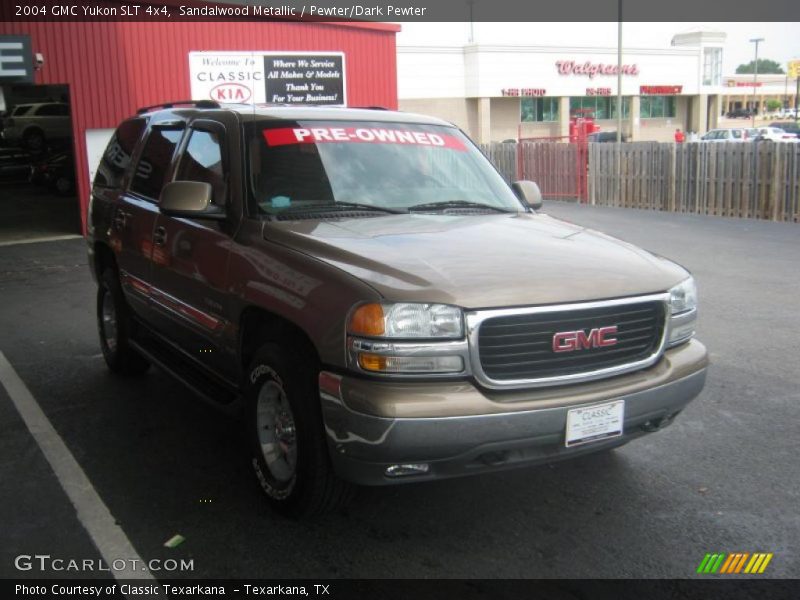 Sandalwood Metallic / Pewter/Dark Pewter 2004 GMC Yukon SLT 4x4