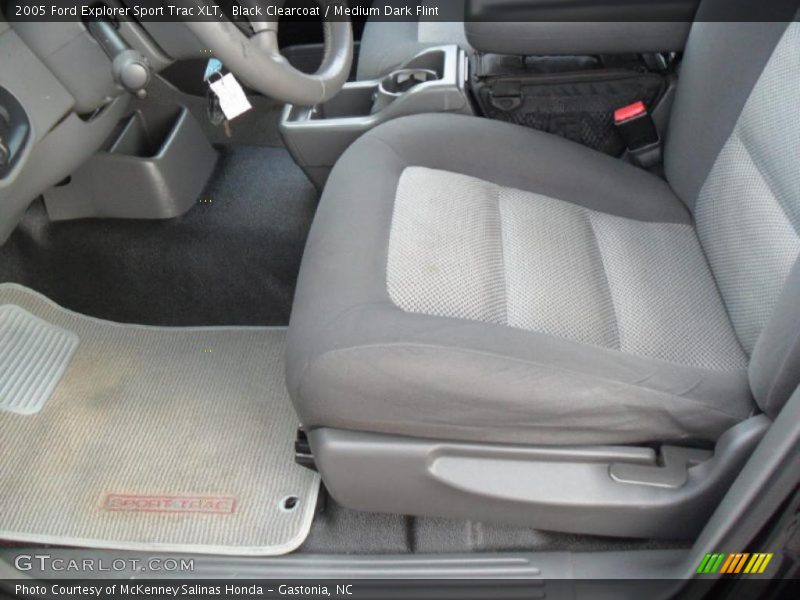 Black Clearcoat / Medium Dark Flint 2005 Ford Explorer Sport Trac XLT