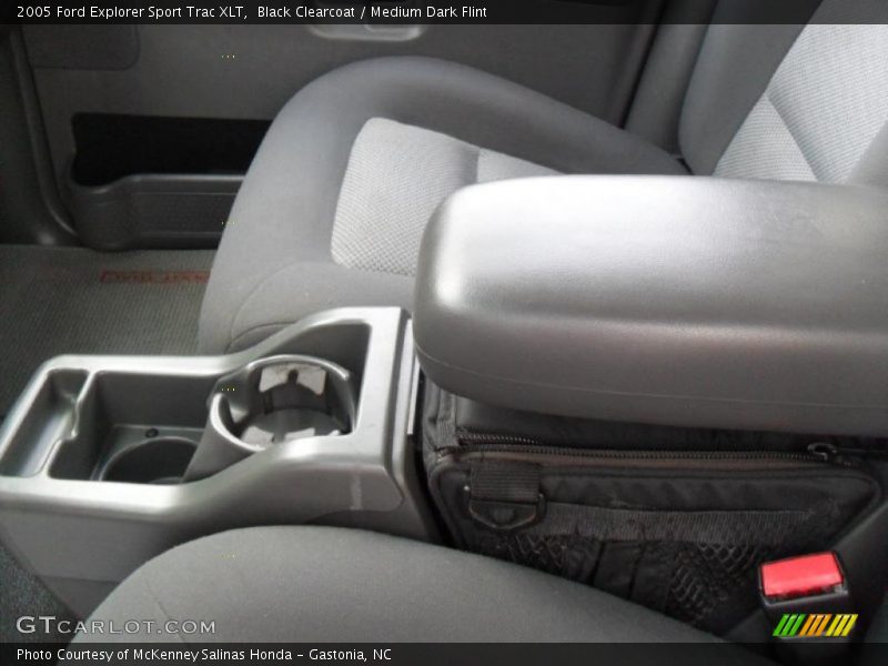 Black Clearcoat / Medium Dark Flint 2005 Ford Explorer Sport Trac XLT