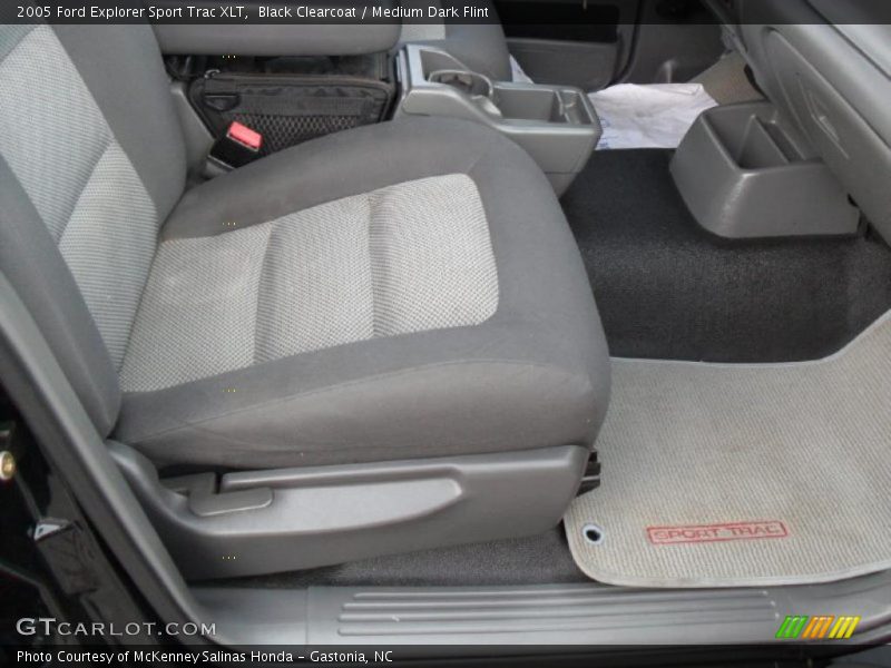Black Clearcoat / Medium Dark Flint 2005 Ford Explorer Sport Trac XLT