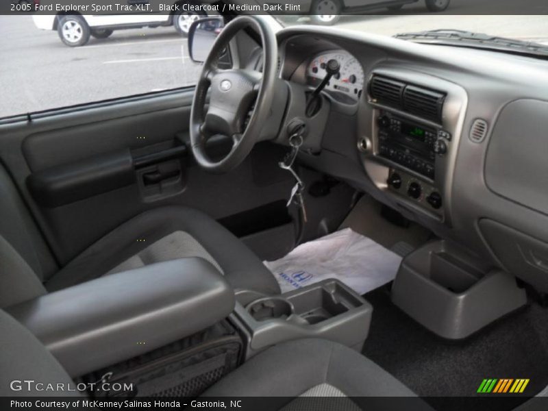 Black Clearcoat / Medium Dark Flint 2005 Ford Explorer Sport Trac XLT