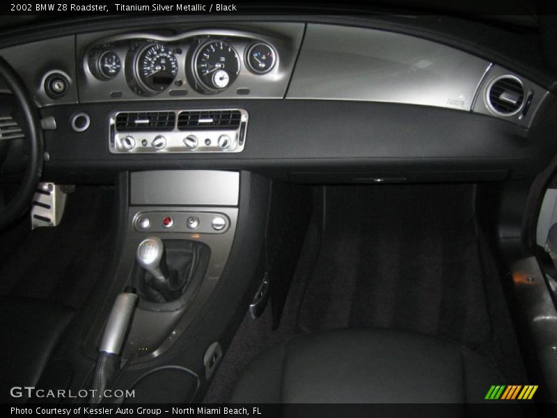 Dashboard of 2002 Z8 Roadster