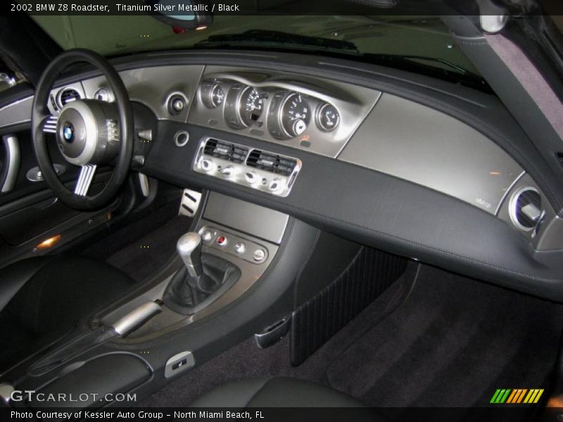 Dashboard of 2002 Z8 Roadster