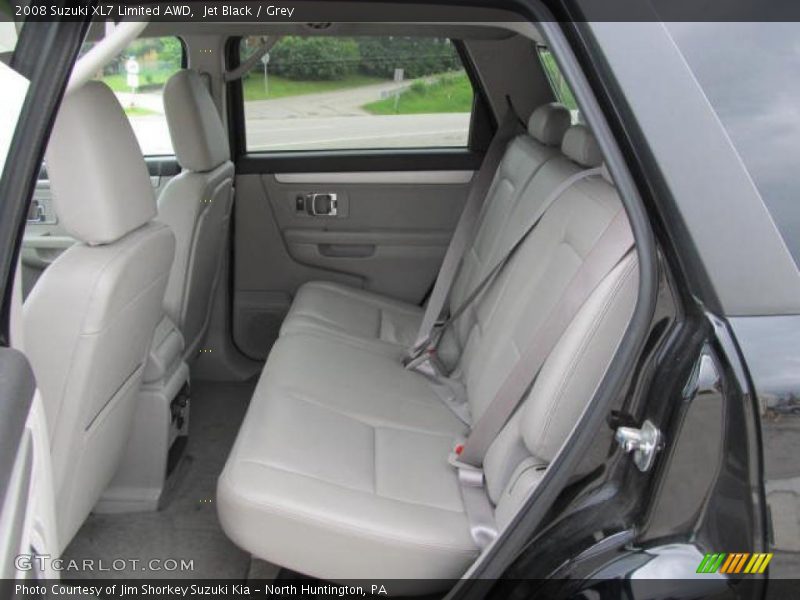  2008 XL7 Limited AWD Grey Interior