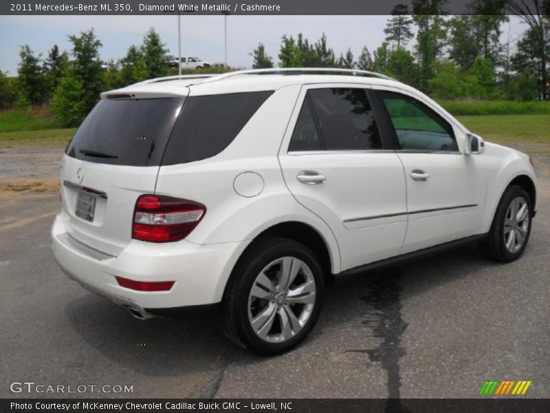 Diamond White Metallic / Cashmere 2011 Mercedes-Benz ML 350