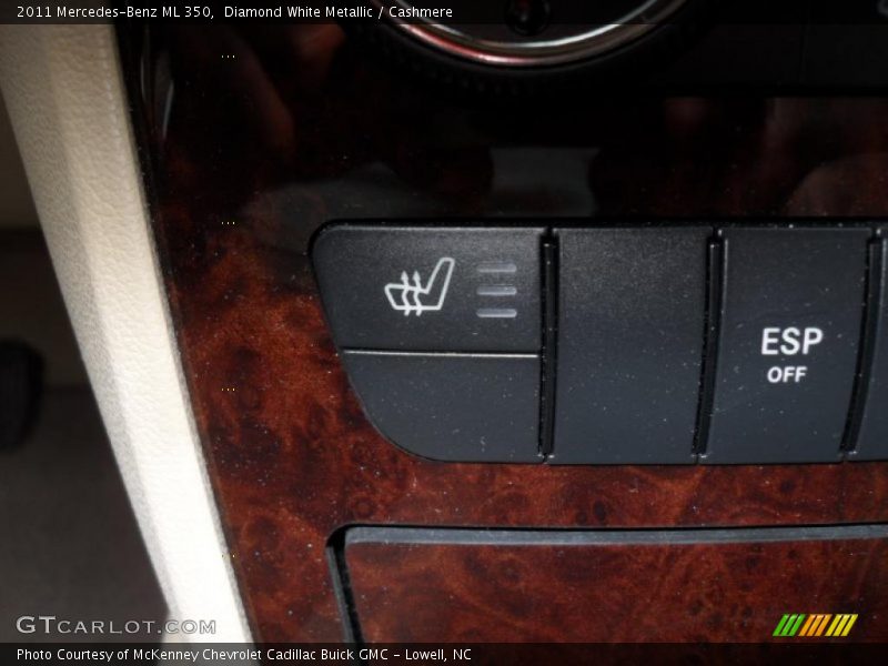 Diamond White Metallic / Cashmere 2011 Mercedes-Benz ML 350