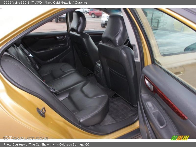  2002 S60 2.4T AWD Graphite Interior