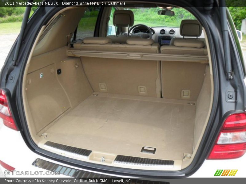 Diamond White Metallic / Cashmere 2011 Mercedes-Benz ML 350
