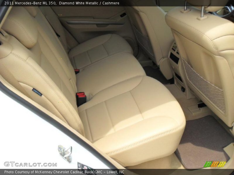 Diamond White Metallic / Cashmere 2011 Mercedes-Benz ML 350