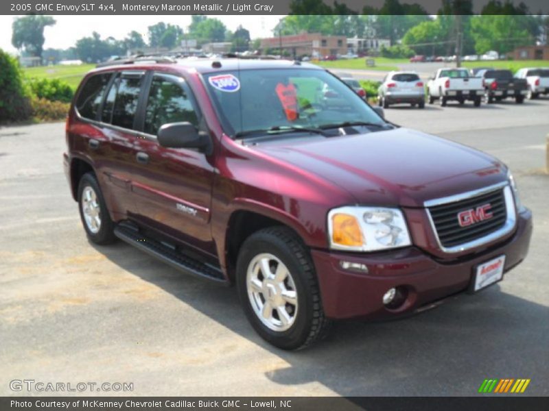 Monterey Maroon Metallic / Light Gray 2005 GMC Envoy SLT 4x4