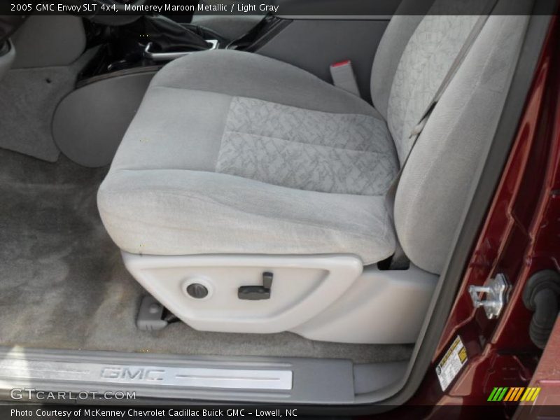Monterey Maroon Metallic / Light Gray 2005 GMC Envoy SLT 4x4