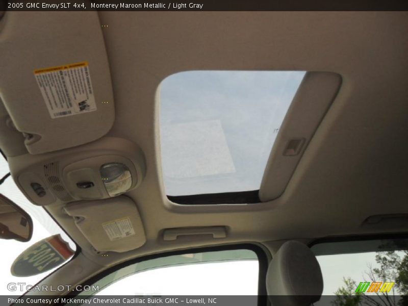 Monterey Maroon Metallic / Light Gray 2005 GMC Envoy SLT 4x4