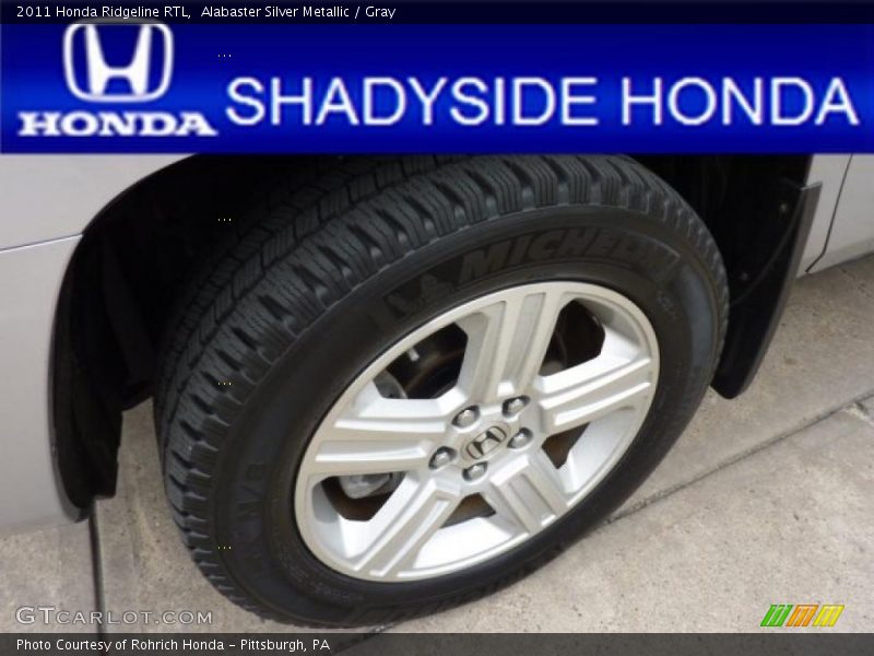 Alabaster Silver Metallic / Gray 2011 Honda Ridgeline RTL