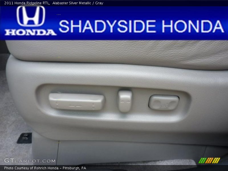 Alabaster Silver Metallic / Gray 2011 Honda Ridgeline RTL