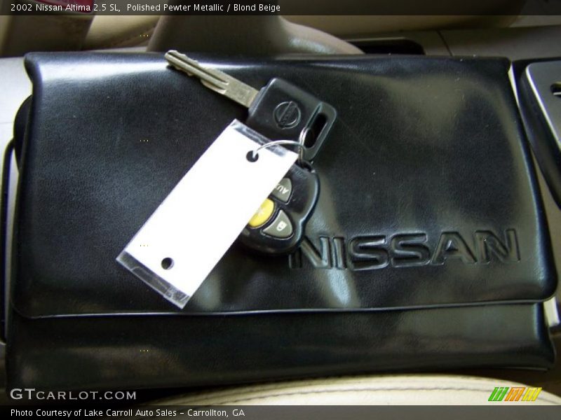 Polished Pewter Metallic / Blond Beige 2002 Nissan Altima 2.5 SL