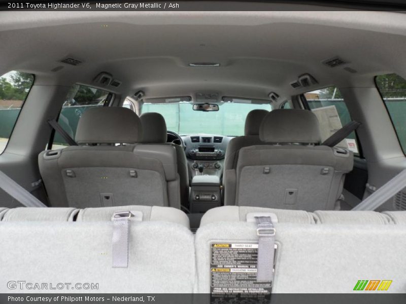Magnetic Gray Metallic / Ash 2011 Toyota Highlander V6
