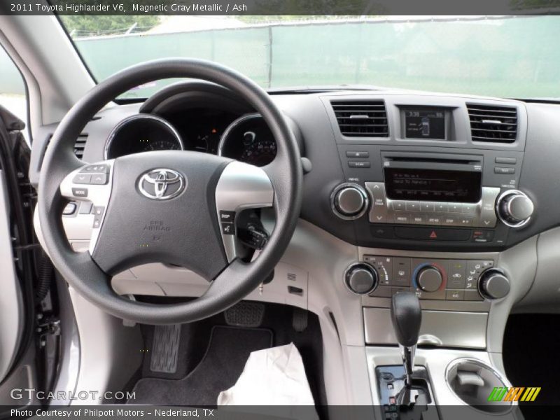 Magnetic Gray Metallic / Ash 2011 Toyota Highlander V6