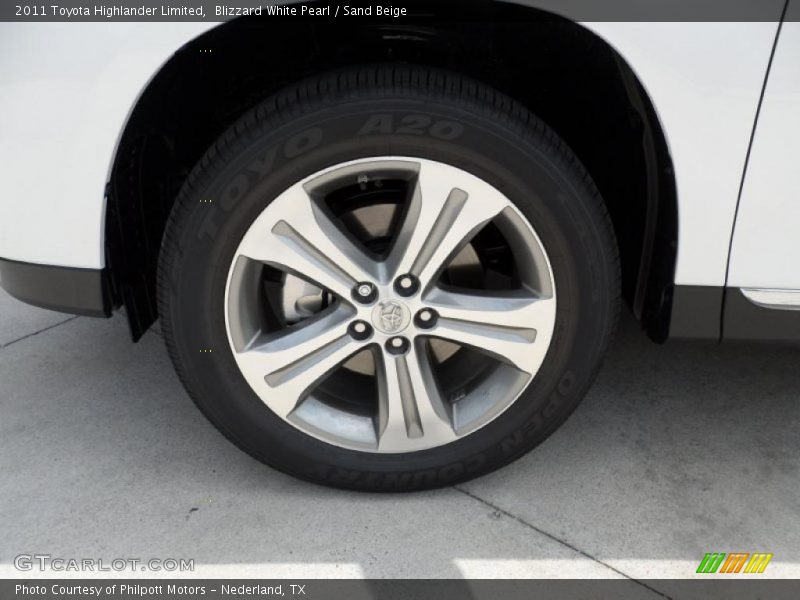 Blizzard White Pearl / Sand Beige 2011 Toyota Highlander Limited