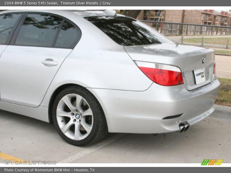 Titanium Silver Metallic / Grey 2004 BMW 5 Series 545i Sedan