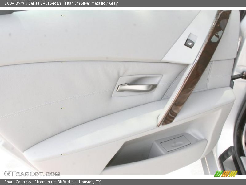 Titanium Silver Metallic / Grey 2004 BMW 5 Series 545i Sedan