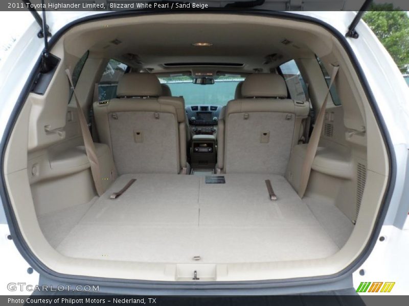 Blizzard White Pearl / Sand Beige 2011 Toyota Highlander Limited