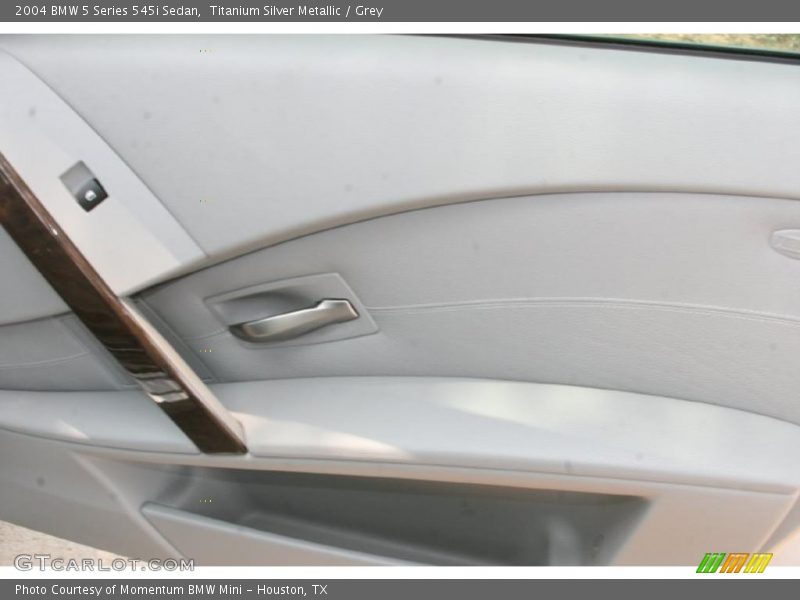 Titanium Silver Metallic / Grey 2004 BMW 5 Series 545i Sedan