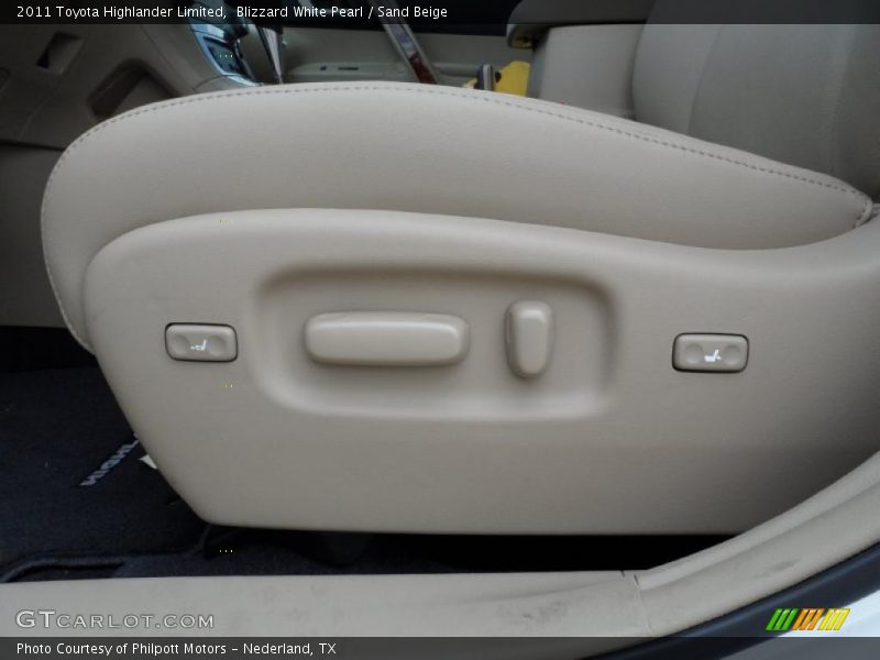 Blizzard White Pearl / Sand Beige 2011 Toyota Highlander Limited