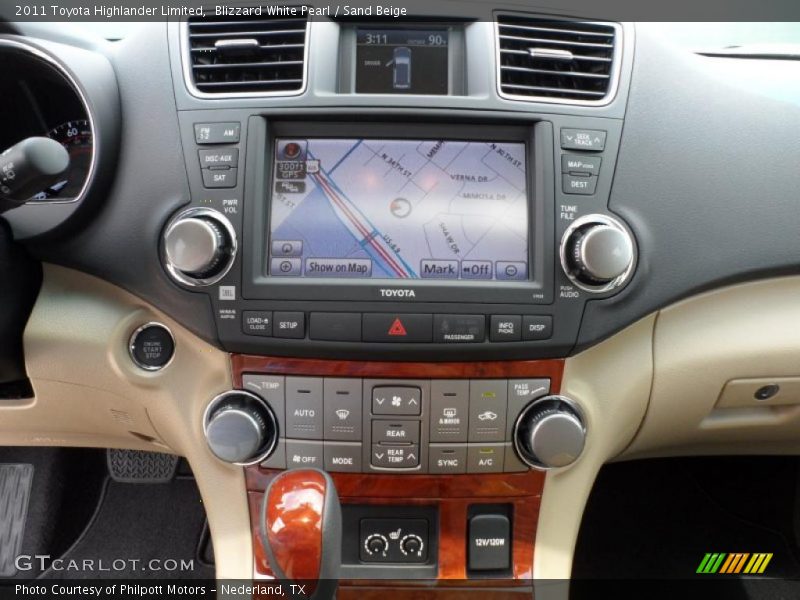 Blizzard White Pearl / Sand Beige 2011 Toyota Highlander Limited