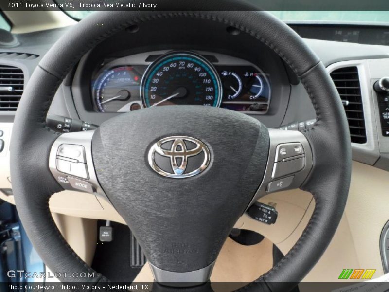  2011 Venza V6 Steering Wheel