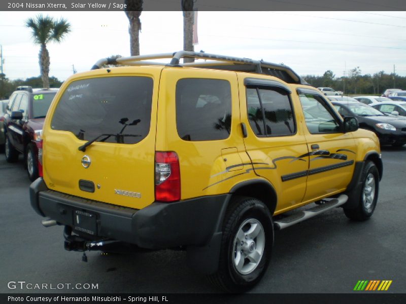 Solar Yellow / Sage 2004 Nissan Xterra