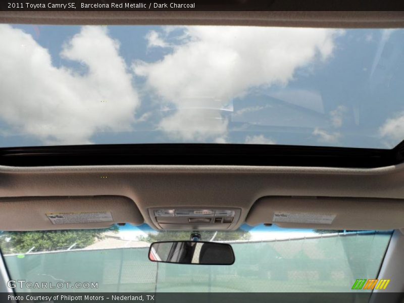 Barcelona Red Metallic / Dark Charcoal 2011 Toyota Camry SE