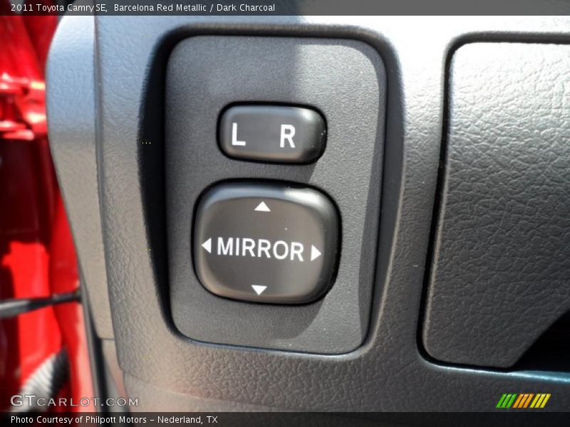 Barcelona Red Metallic / Dark Charcoal 2011 Toyota Camry SE