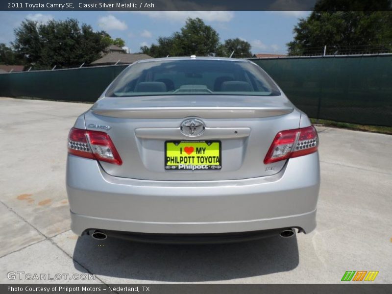 Classic Silver Metallic / Ash 2011 Toyota Camry SE
