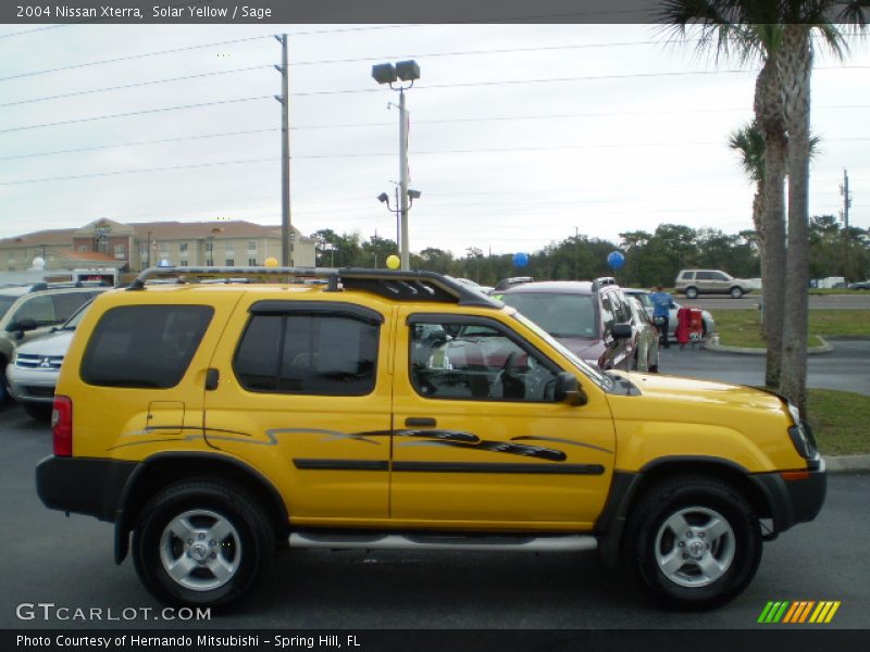 Solar Yellow / Sage 2004 Nissan Xterra