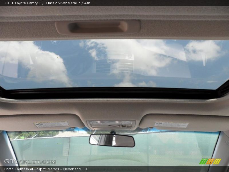 Classic Silver Metallic / Ash 2011 Toyota Camry SE