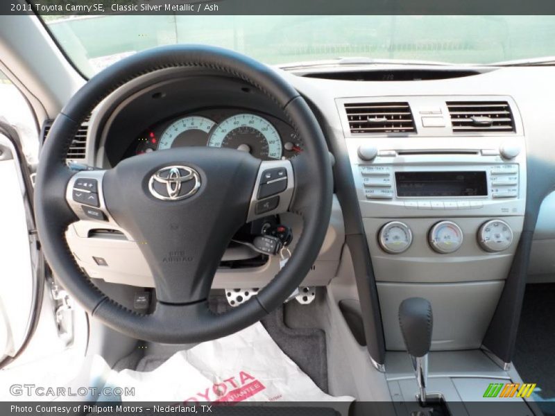 Classic Silver Metallic / Ash 2011 Toyota Camry SE