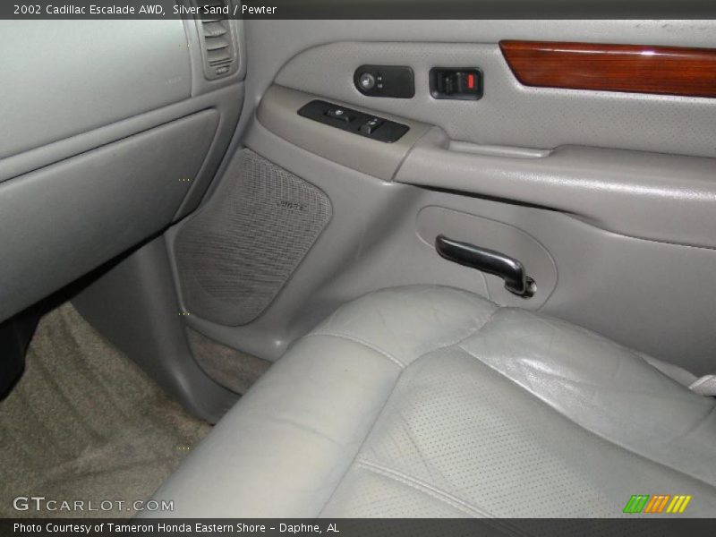 Silver Sand / Pewter 2002 Cadillac Escalade AWD