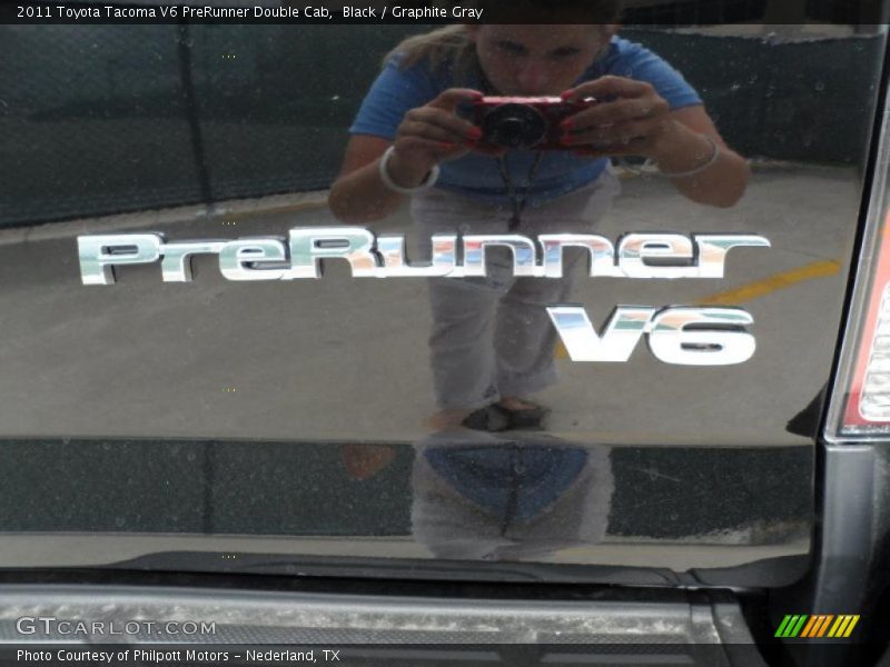 Black / Graphite Gray 2011 Toyota Tacoma V6 PreRunner Double Cab