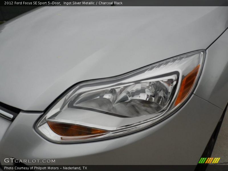 Ingot Silver Metallic / Charcoal Black 2012 Ford Focus SE Sport 5-Door