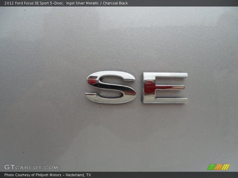  2012 Focus SE Sport 5-Door Logo