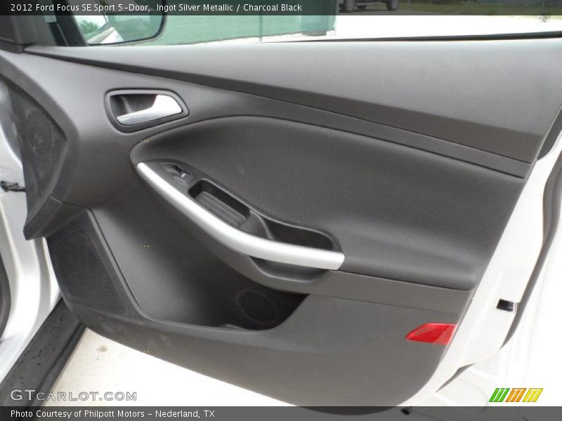 Door Panel of 2012 Focus SE Sport 5-Door