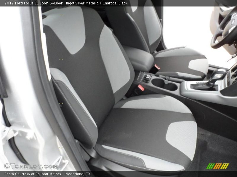  2012 Focus SE Sport 5-Door Charcoal Black Interior