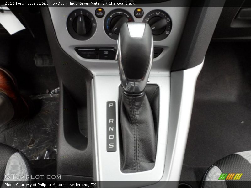  2012 Focus SE Sport 5-Door 6 Speed PowerShift Automatic Shifter