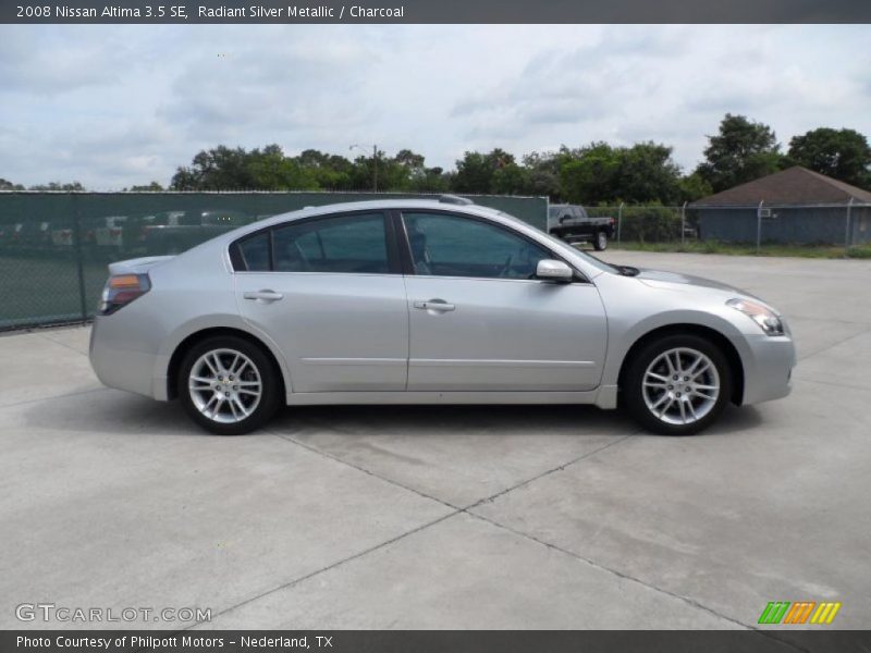 Radiant Silver Metallic / Charcoal 2008 Nissan Altima 3.5 SE
