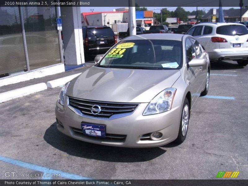 Sonoran Sand / Blond 2010 Nissan Altima 2.5