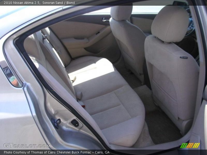 Sonoran Sand / Blond 2010 Nissan Altima 2.5