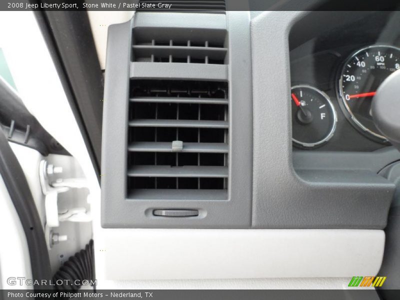 Stone White / Pastel Slate Gray 2008 Jeep Liberty Sport