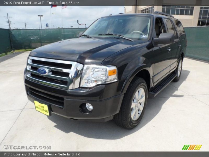 Tuxedo Black / Stone 2010 Ford Expedition XLT