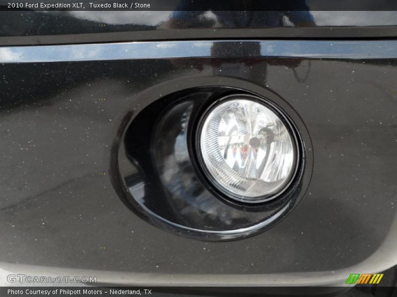 Tuxedo Black / Stone 2010 Ford Expedition XLT